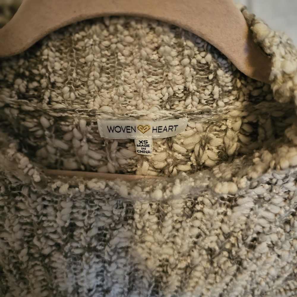 Sweater - Picture 3 of 3